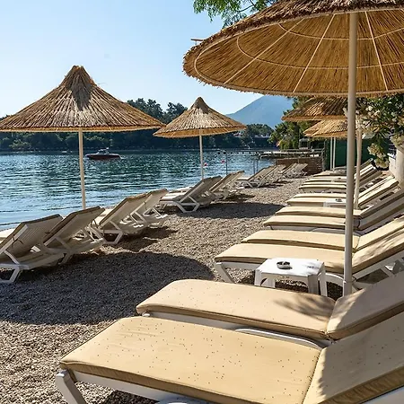 Διαμέρισμα Akvaryum Icinde Deniz Manzarali Terasli Dublex